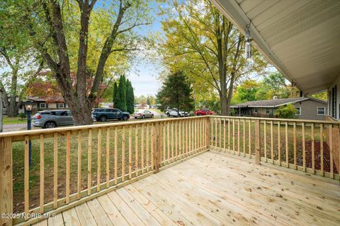 Tiny photo for 2121 Holiday Drive, Swanton, OH 43558 (MLS # 10000598)