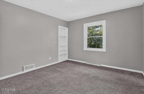 Tiny photo for 735 Russell Street, Toledo, OH 43608 (MLS # 10014395)