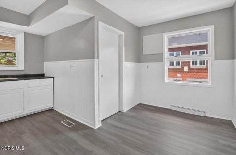 Tiny photo for 735 Russell Street, Toledo, OH 43608 (MLS # 10014395)