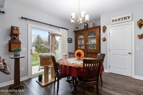 Tiny photo for 14530 Dexter Falls Road, Perrysburg, OH 43551 (MLS # 10001928)