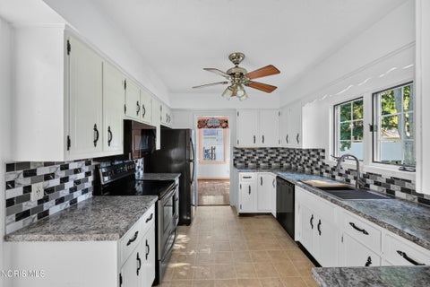 Tiny photo for 6046 Brainard Drive, Sylvania, OH 43560 (MLS # 10011486)