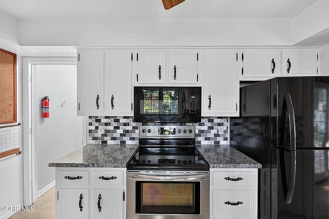 Tiny photo for 6046 Brainard Drive, Sylvania, OH 43560 (MLS # 10011486)