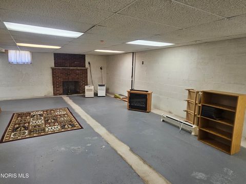 Tiny photo for 655 Clinton Court, Findlay, OH 45840 (MLS # 10004655)