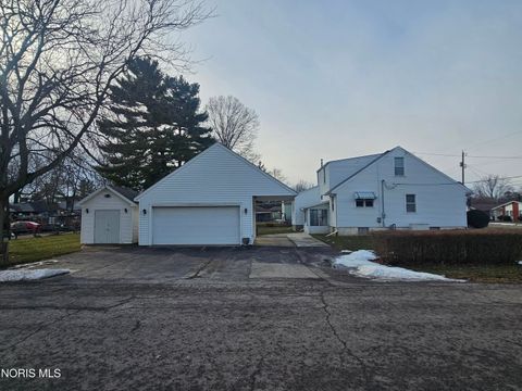 Tiny photo for 655 Clinton Court, Findlay, OH 45840 (MLS # 10004655)