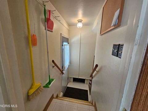 Tiny photo for 655 Clinton Court, Findlay, OH 45840 (MLS # 10004655)