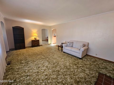 Tiny photo for 655 Clinton Court, Findlay, OH 45840 (MLS # 10004655)