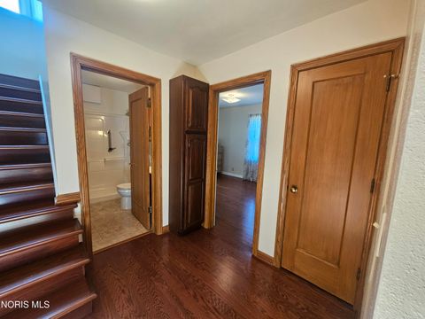 Tiny photo for 655 Clinton Court, Findlay, OH 45840 (MLS # 10004655)