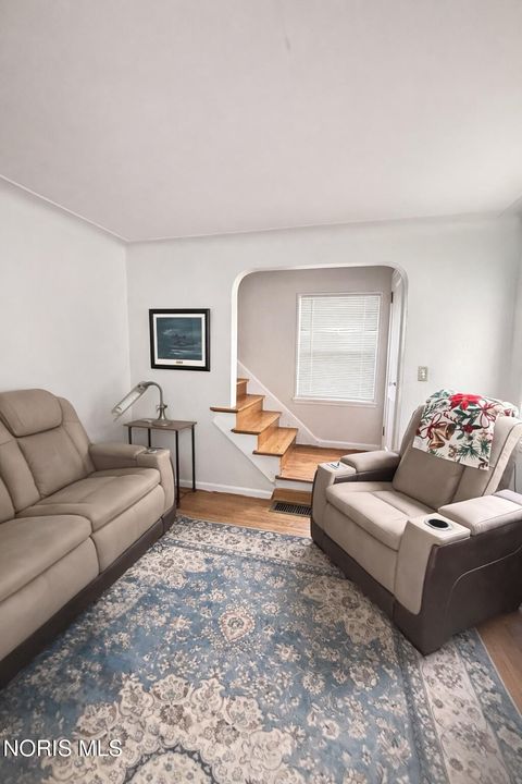 Tiny photo for 4206 Grantley Road, Toledo, OH 43613 (MLS # 10005283)