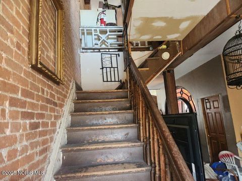 Tiny photo for 520 Emerald Avenue, Toledo, OH 43604 (MLS # 10000267)