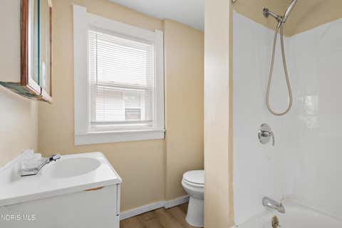 Tiny photo for 3901 Burton Avenue, Toledo, OH 43612 (MLS # 10011560)