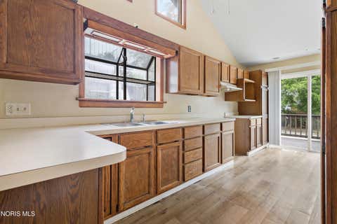 Tiny photo for 3901 Burton Avenue, Toledo, OH 43612 (MLS # 10011560)