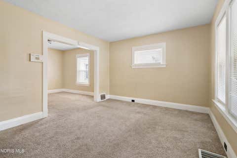 Tiny photo for 3901 Burton Avenue, Toledo, OH 43612 (MLS # 10011560)