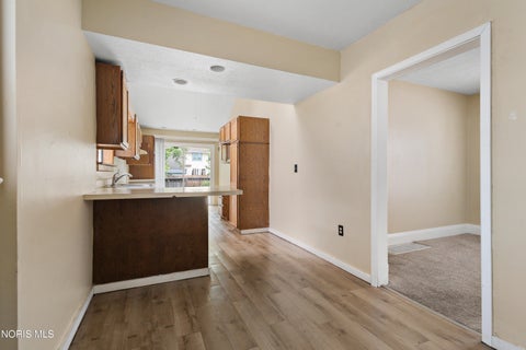 Tiny photo for 3901 Burton Avenue, Toledo, OH 43612 (MLS # 10011560)