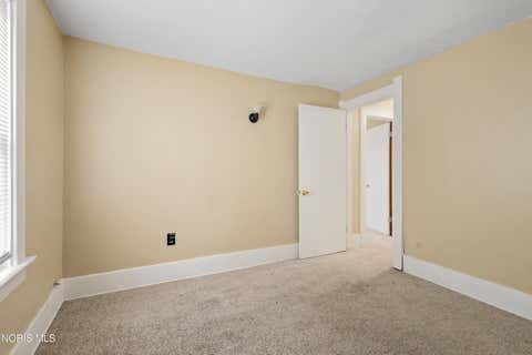 Tiny photo for 3901 Burton Avenue, Toledo, OH 43612 (MLS # 10011560)