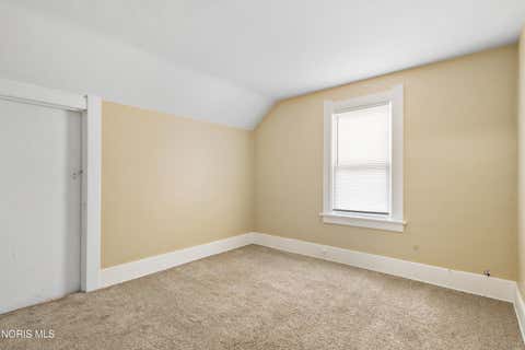 Tiny photo for 3901 Burton Avenue, Toledo, OH 43612 (MLS # 10011560)