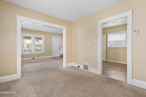 Tiny photo for 3901 Burton Avenue, Toledo, OH 43612 (MLS # 10011560)
