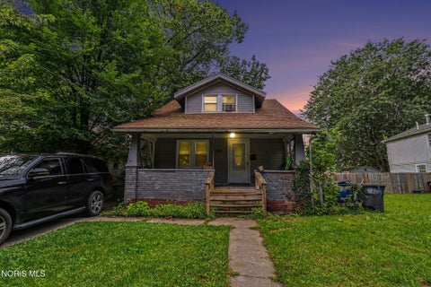 Photo of 2335 Ward Street, Toledo, OH 43609 (MLS # 10012860)