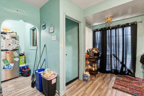 Tiny photo for 2335 Ward Street, Toledo, OH 43609 (MLS # 10012860)