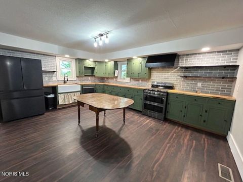 Tiny photo for 17569 State Route 18, Defiance, OH 43512 (MLS # 10006823)