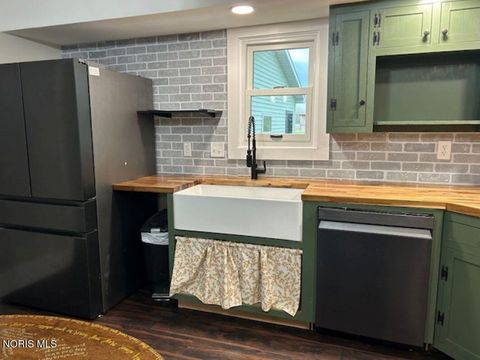 Tiny photo for 17569 State Route 18, Defiance, OH 43512 (MLS # 10006823)