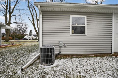 Tiny photo for 5646 Acres Road, Sylvania, OH 43560 (MLS # 10002952)