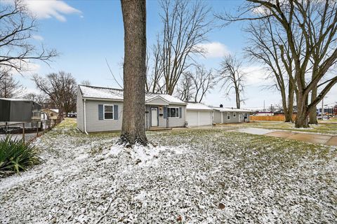 Tiny photo for 5646 Acres Road, Sylvania, OH 43560 (MLS # 10002952)