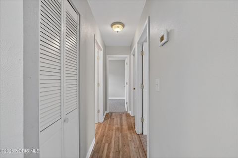 Tiny photo for 5646 Acres Road, Sylvania, OH 43560 (MLS # 10002952)