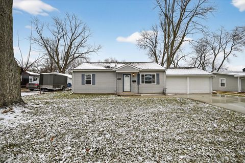 Tiny photo for 5646 Acres Road, Sylvania, OH 43560 (MLS # 10002952)