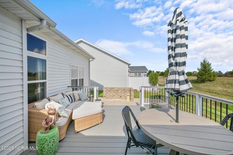 Tiny photo for 4205 Grande Lake Drive, Maumee, OH 43537 (MLS # 10002794)