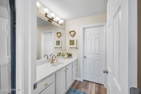 Tiny photo for 4205 Grande Lake Drive, Maumee, OH 43537 (MLS # 10002794)