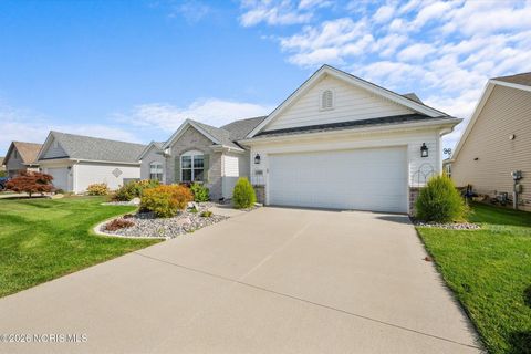 Tiny photo for 4205 Grande Lake Drive, Maumee, OH 43537 (MLS # 10002794)