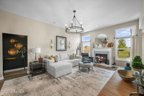 Tiny photo for 4205 Grande Lake Drive, Maumee, OH 43537 (MLS # 10002794)