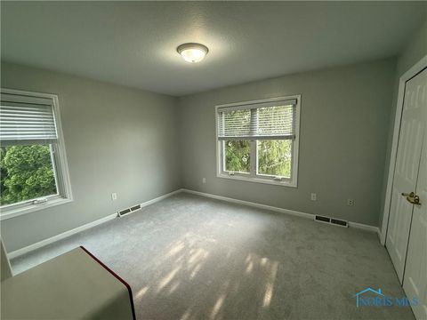 Tiny photo for 5724 Sunset Lake Drive, Sylvania, OH 43560 (MLS # 10005302)