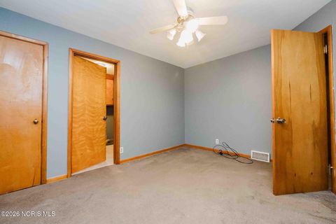 Tiny photo for 1711 Washington Avenue, Findlay, OH 45840 (MLS # 10003156)