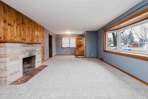 Tiny photo for 1711 Washington Avenue, Findlay, OH 45840 (MLS # 10003156)