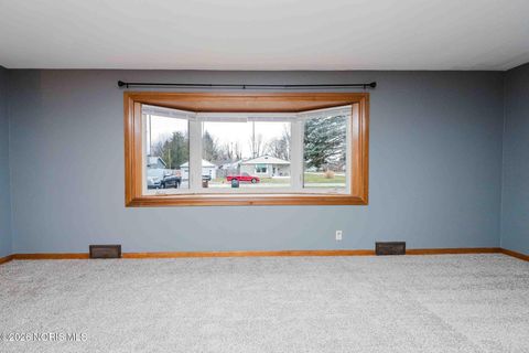 Tiny photo for 1711 Washington Avenue, Findlay, OH 45840 (MLS # 10003156)