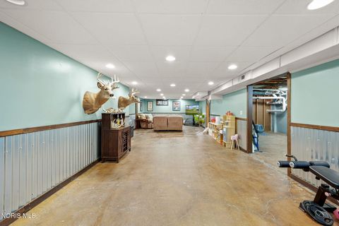 Tiny photo for 2418 Hollybrook Drive, Findlay, OH 45840 (MLS # 10006263)