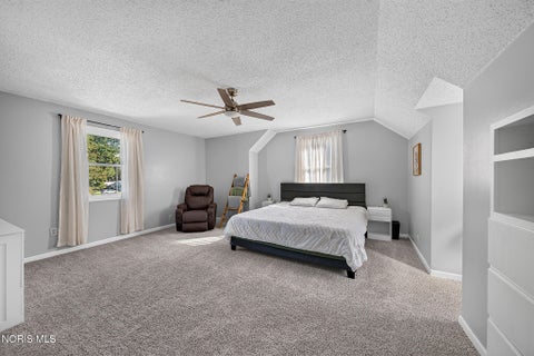 Tiny photo for 248 E Hobart Avenue, Findlay, OH 45840 (MLS # 10014028)