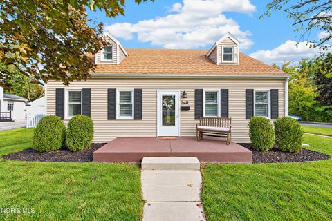 Photo of 248 E Hobart Avenue, Findlay, OH 45840 (MLS # 10014028)