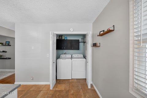 Tiny photo for 248 E Hobart Avenue, Findlay, OH 45840 (MLS # 10014028)