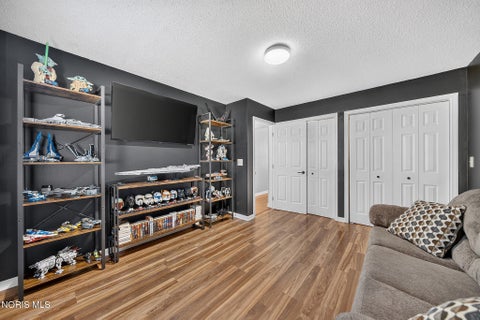 Tiny photo for 248 E Hobart Avenue, Findlay, OH 45840 (MLS # 10014028)