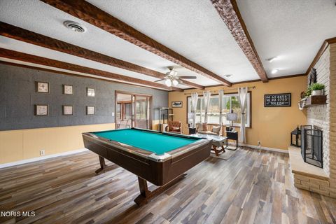 Tiny photo for 6049 Holliday Drive, Toledo, OH 43611 (MLS # 10005373)