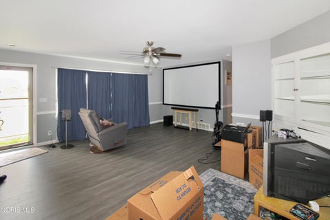 Tiny photo for 611 Alice Street, Port Clinton, OH 43452 (MLS # 10013088)