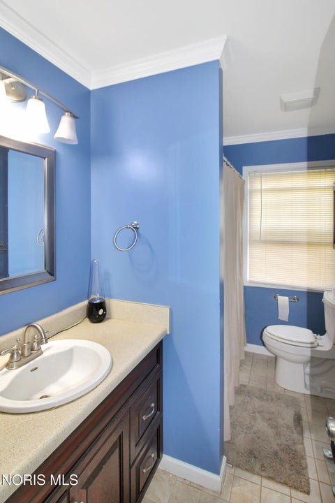 Tiny photo for 611 Alice Street, Port Clinton, OH 43452 (MLS # 10013088)