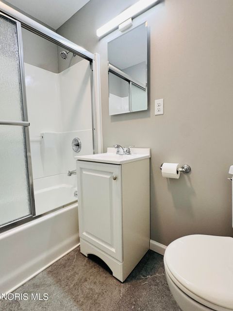Tiny photo for 127 Elm Drive, Bryan, OH 43506 (MLS # 10007977)