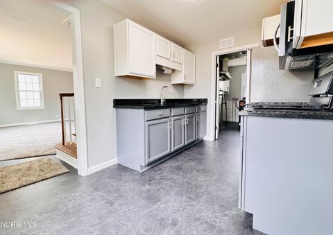 Tiny photo for 127 Elm Drive, Bryan, OH 43506 (MLS # 10007977)
