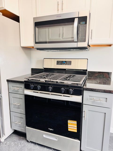Tiny photo for 127 Elm Drive, Bryan, OH 43506 (MLS # 10007977)