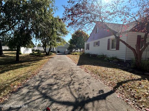 Tiny photo for 210 School Street, Luckey, OH 43443 (MLS # 10000195)