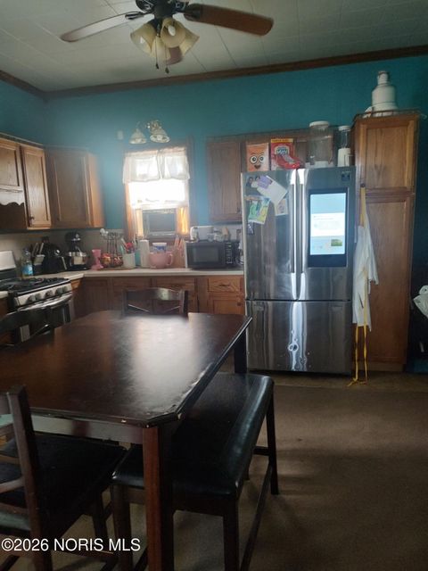 Tiny photo for 325 Chapin Street, Toledo, OH 43609 (MLS # 10003274)