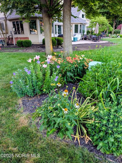 Tiny photo for 2268 Big Hickory Run, Sylvania, OH 43560 (MLS # 10002495)